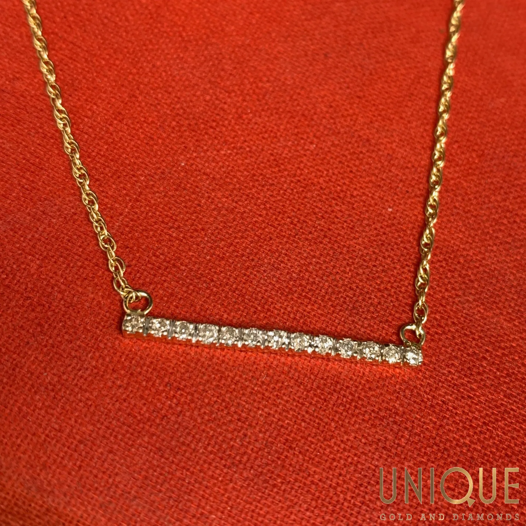 10k Gold Bar with Diamonds On Twisted Cable Chain 19 Inch