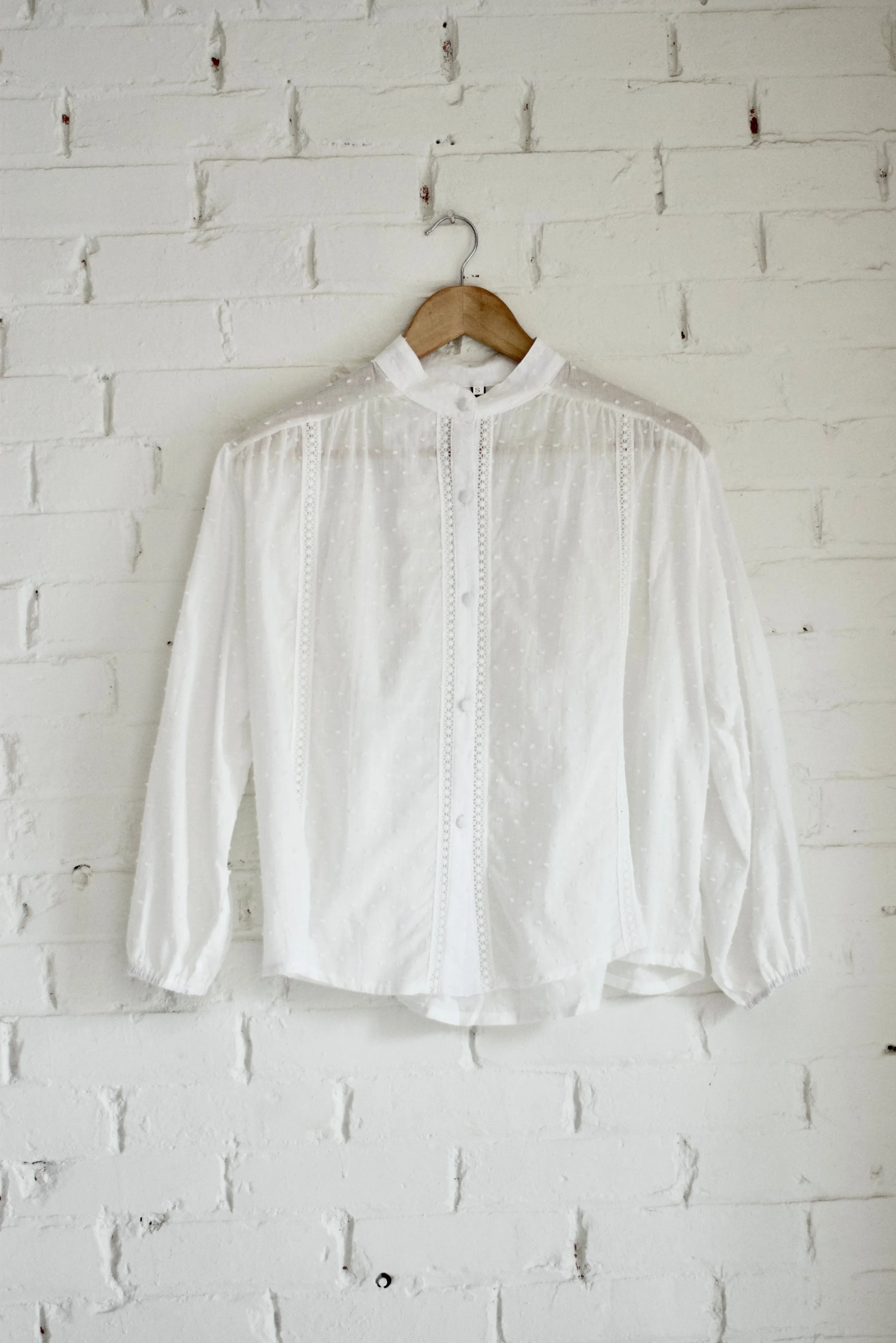 Keres Batiste Blouse