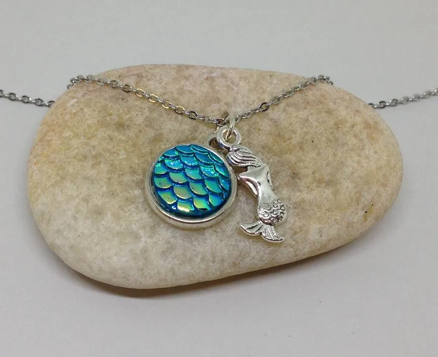 Mermaid Ocean Wave Fish Scale Necklace