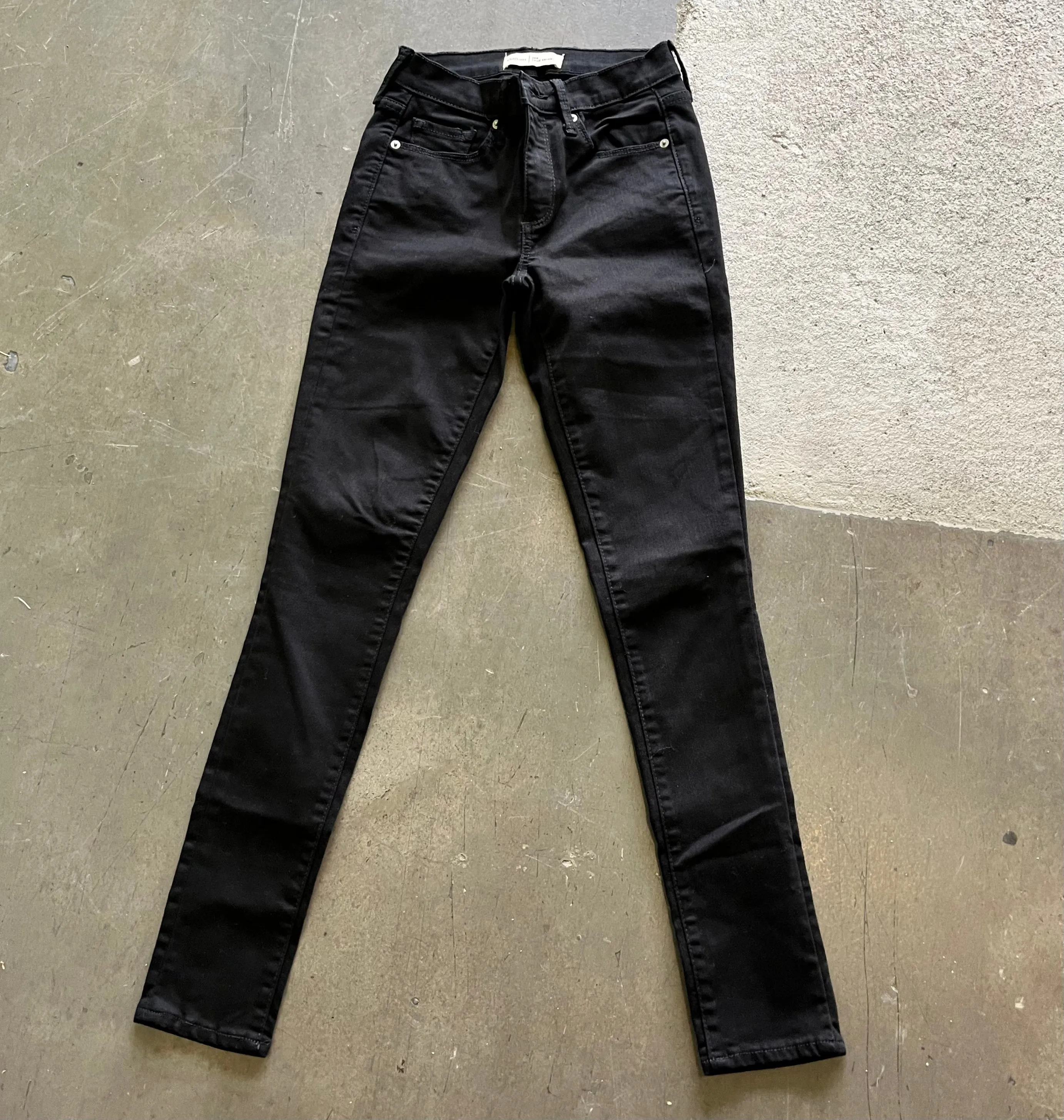 SONS OF ANARCHY: Wendy's Black Denim Jeans (6)