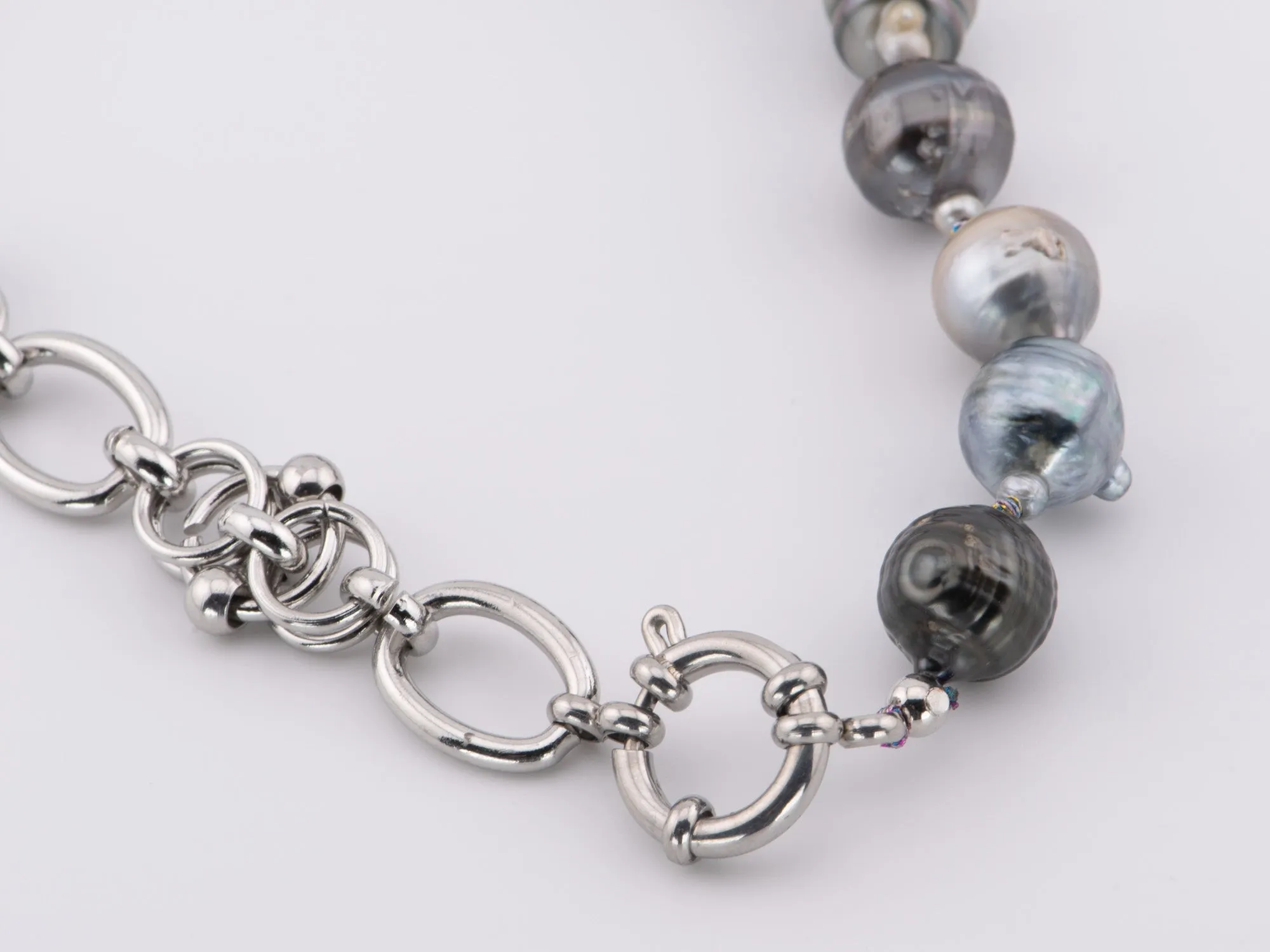 Tahitian Pearl with Hand-Knotted Rainbow Knot and Gunmetal Gray Stainless Steel Chain Necklace P1022