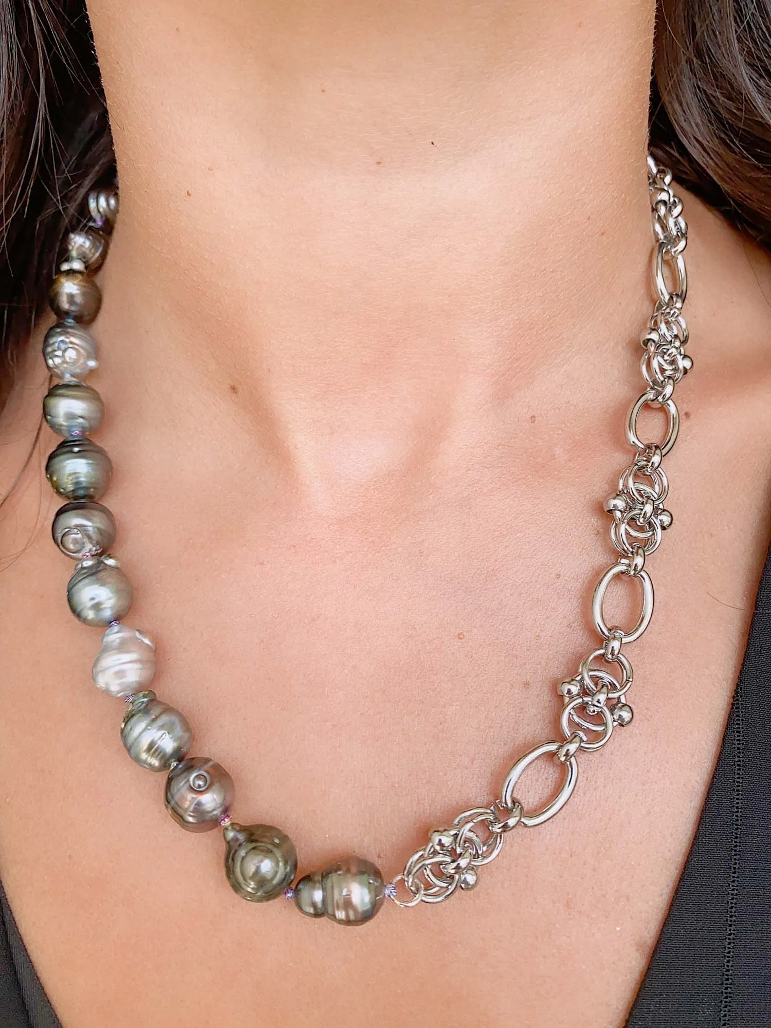 Tahitian Pearl with Hand-Knotted Rainbow Knot and Gunmetal Gray Stainless Steel Chain Necklace P1022