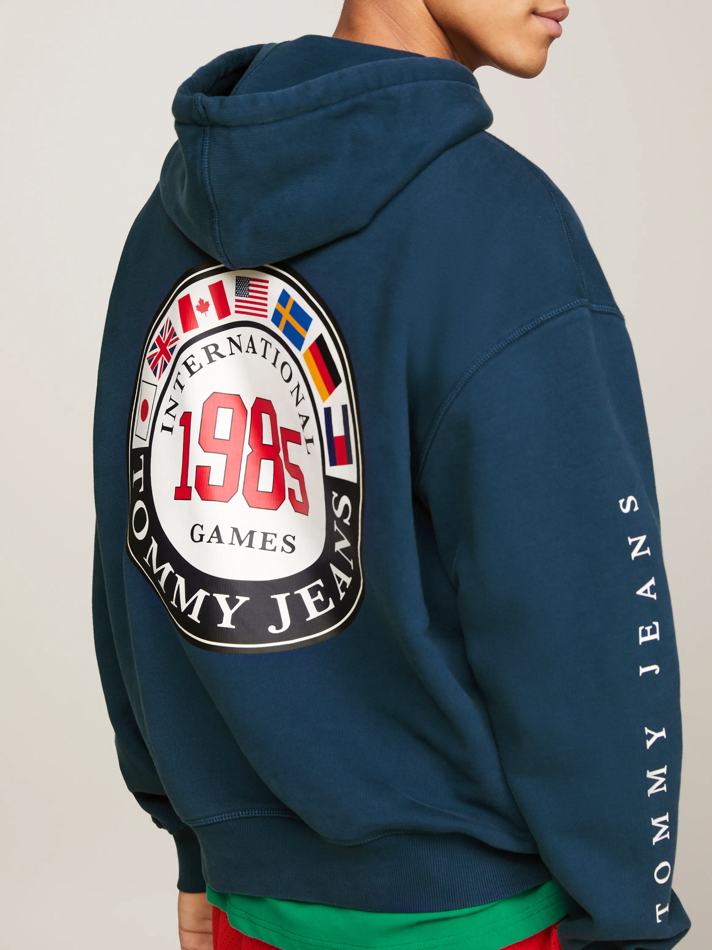 Tommy Jeans International Games Back Logo Hoodie | Sweatshirts & Hoodies |Tommy Jeans