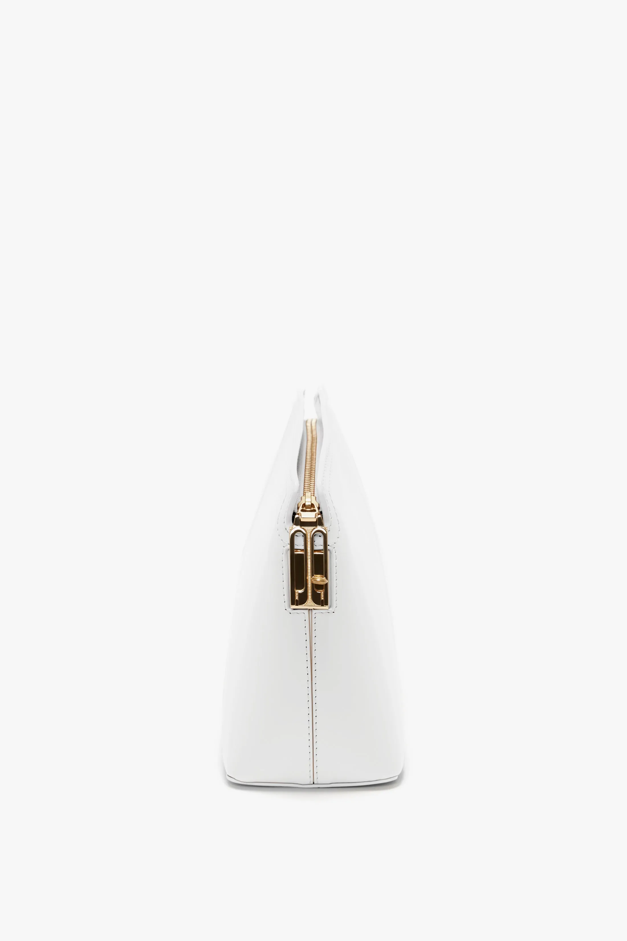 Victoria Clutch Bag In White Grained Leather