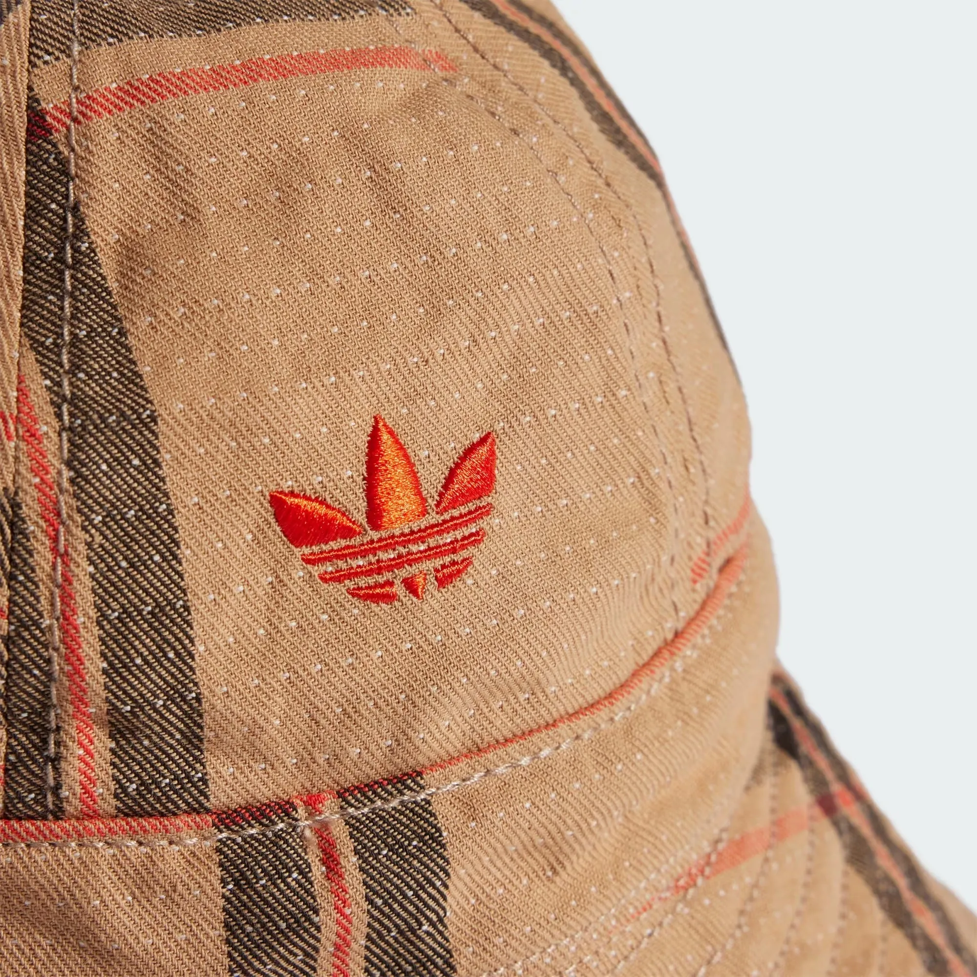 WB Reversible Hat - Beige Checks